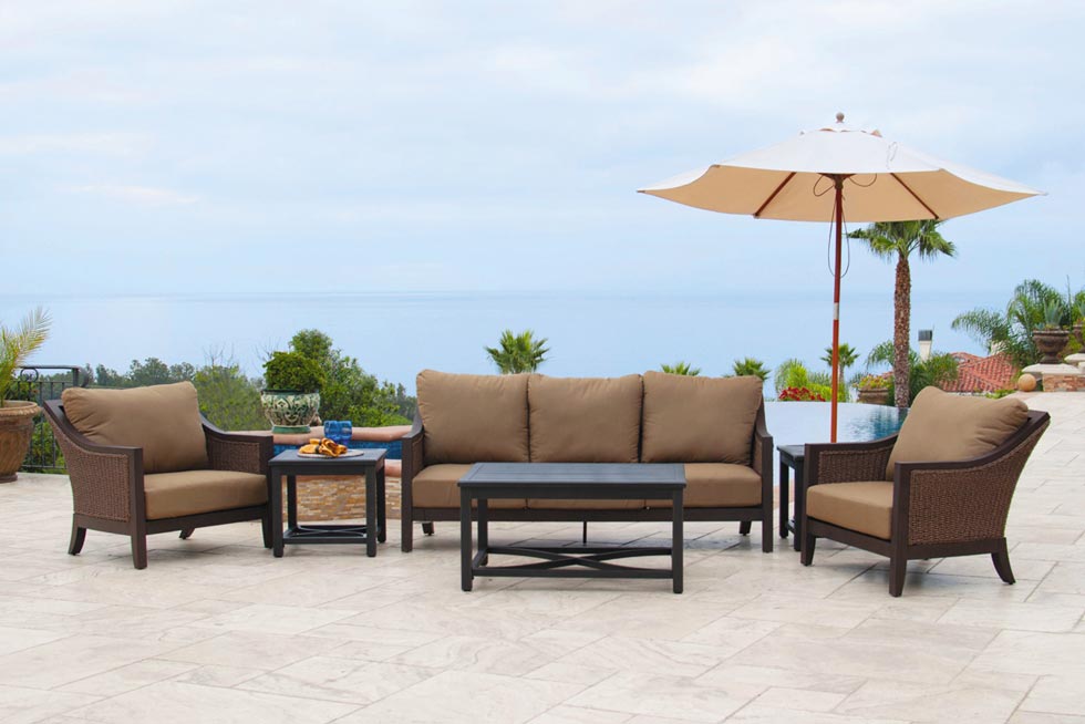 Sunvilla Outdoor Furniture in Baton Rouge: Protecting Your Patio Furniture  This Winter